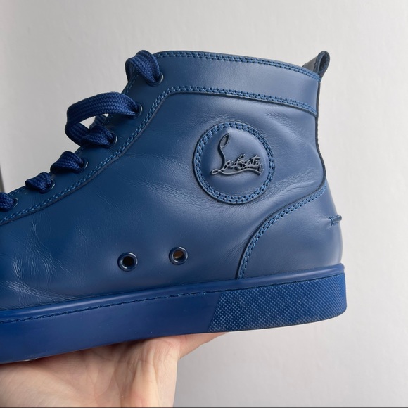 CHRISTIAN LOUBOUTIN
High-Top Sneakers - Picture 3 of 11